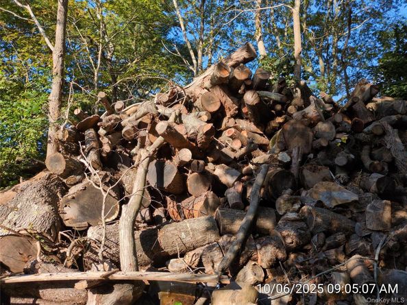 178 Montauk Highway, Speonk NY 11972