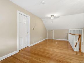 26 Paul Revere Lane, Centerport NY 11721