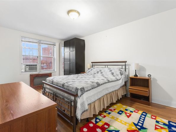 64-11 99th Street 3O4, Rego Park NY 11374