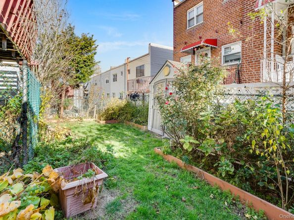 904 Dean Avenue, Bronx NY 10465