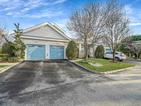 554 Mirror Pond Court, Moriches NY 11955