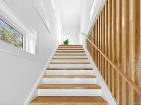 33 Oyster Pond Lane, East Hampton NY 11937