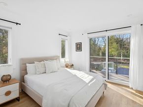 33 Oyster Pond Lane, East Hampton NY 11937