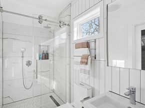 33 Oyster Pond Lane, East Hampton NY 11937