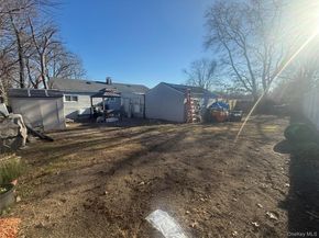 2804 Eagle Avenue, Medford NY 11763