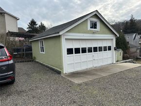 86 E Sunnyside Lane, Irvington NY 10533