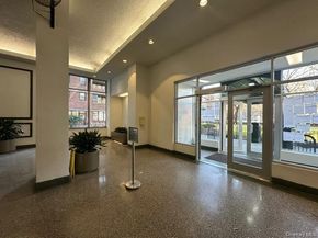 385 Grand Street L904, New York (Manhattan) NY 10002