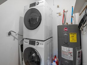 1 Anchorage Way 1401, Freeport NY 11520