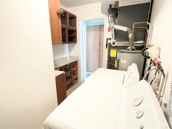 98 Whistler Court 98, Middle Island NY 11953