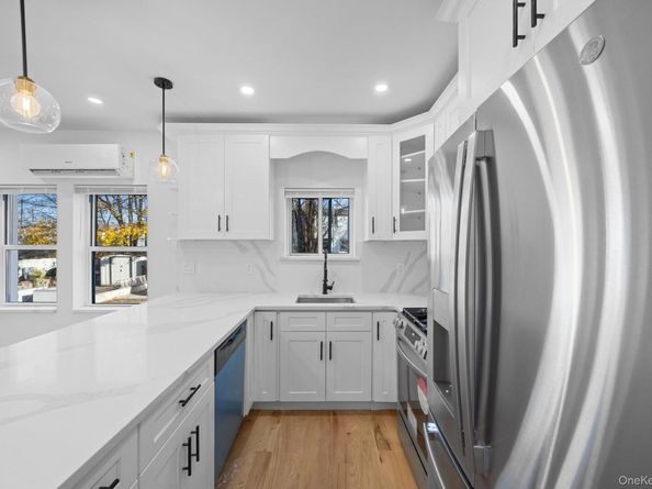 11809 Nashville Boulevard, Cambria Heights NY 11411