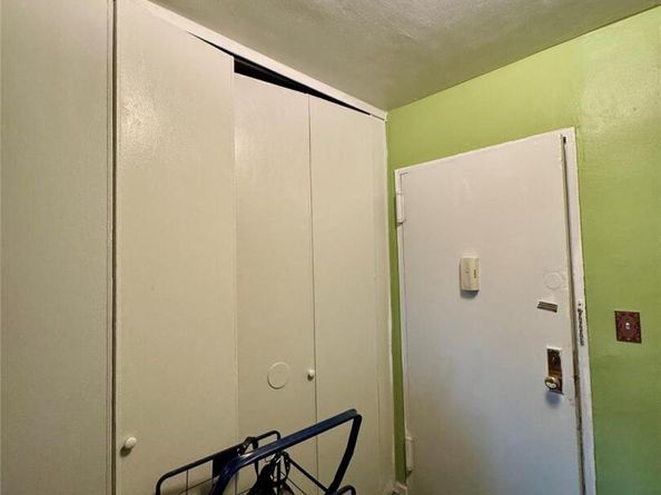 89-15 Parsons Boulevard 9C, Jamaica NY 11432