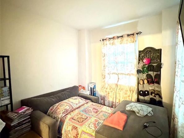 89-15 Parsons Boulevard 9C, Jamaica NY 11432