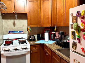 89-15 Parsons Boulevard 9C, Jamaica NY 11432