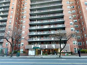 89-15 Parsons Boulevard 9C, Jamaica NY 11432