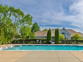 4 Avolet Court, Mount Sinai NY 11766