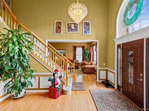 4 Avolet Court, Mount Sinai NY 11766