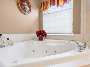 4 Avolet Court, Mount Sinai NY 11766