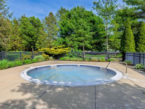 4 Avolet Court, Mount Sinai NY 11766