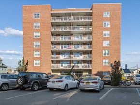 855 E Broadway 4G, Long Beach NY 11561