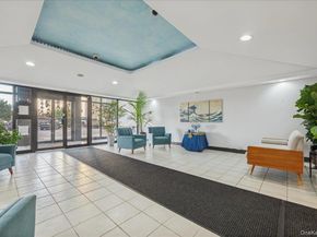 855 E Broadway 4G, Long Beach NY 11561