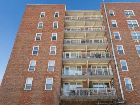 855 E Broadway 4G, Long Beach NY 11561