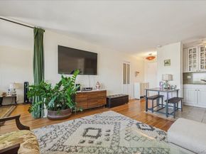 855 E Broadway 4G, Long Beach NY 11561