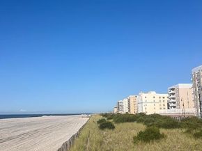 855 E Broadway 4G, Long Beach NY 11561