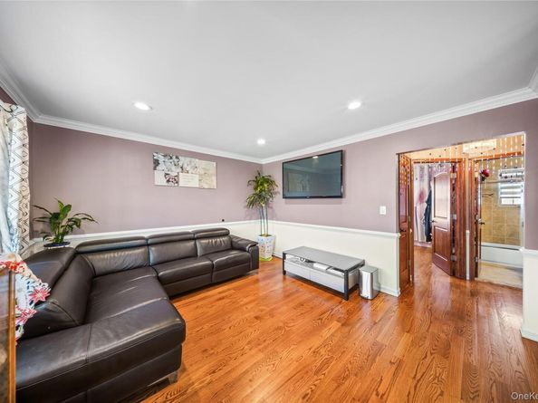 2421 Atlantic Boulevard, Wantagh NY 11793