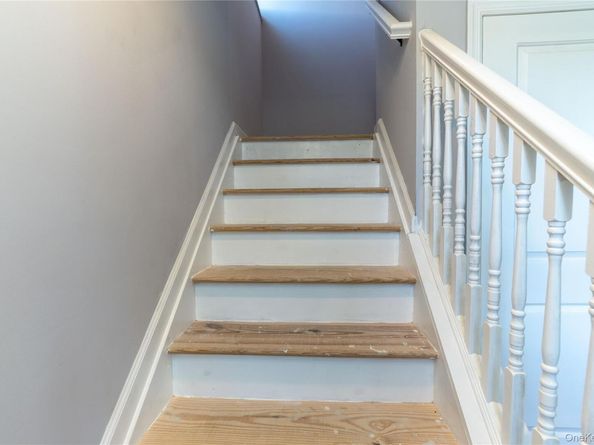 7036 70th Street, Glendale NY 11385