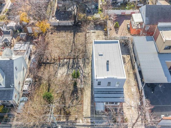 2214 Hermany Avenue, Bronx NY 10473