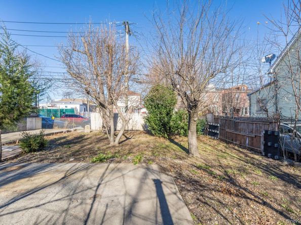 2214 Hermany Avenue, Bronx NY 10473