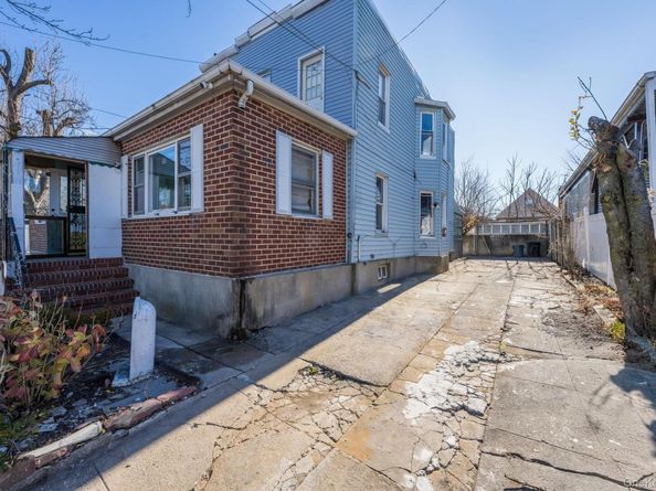 2214 Hermany Avenue, Bronx NY 10473