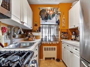 279 N Broadway 6C, Yonkers NY 10701