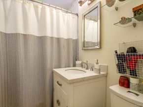 279 N Broadway 6C, Yonkers NY 10701