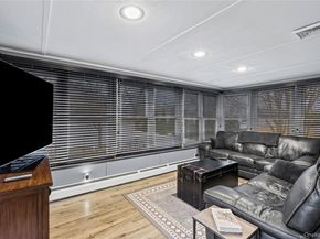 6 Simmons Drive, East Islip NY 11730