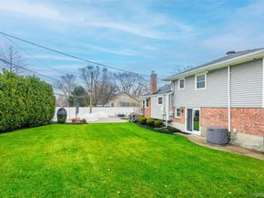6 Simmons Drive, East Islip NY 11730