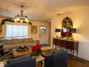 4 Galaxie Lane, Selden NY 11784