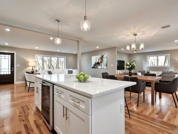 142 Crooked Hill Road, Huntington Station NY 11743