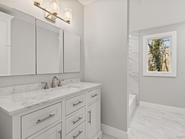 142 Crooked Hill Road, Huntington Station NY 11743