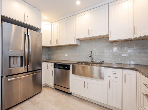 661 W Broadway 604, Long Beach NY 11561