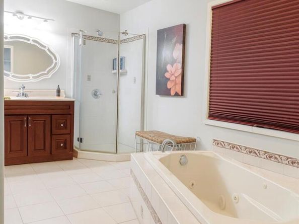 10 Fountain Avenue, Selden NY 11784