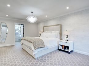 6 Flamingo Road, East Hills NY 11576