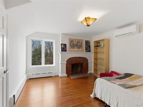 5 Cedar Lane, Glen Cove NY 11542