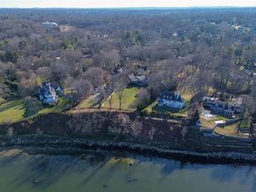 5 Cedar Lane, Glen Cove NY 11542