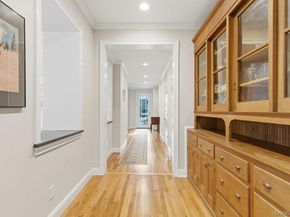 5 Cedar Lane, Glen Cove NY 11542