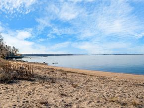 5 Cedar Lane, Glen Cove NY 11542