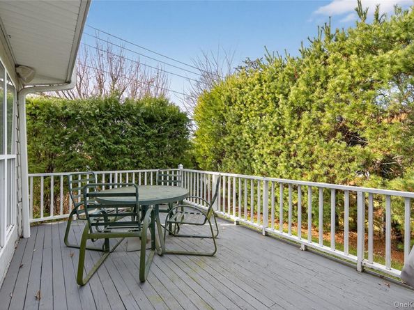 1 Parkridge Court, Huntington NY 11743