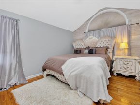 245 W Chester Street W, Long Beach NY 11561