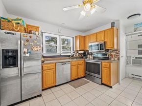 61 Federal Lane, Coram NY 11727