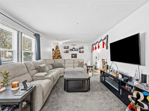 61 Federal Lane, Coram NY 11727